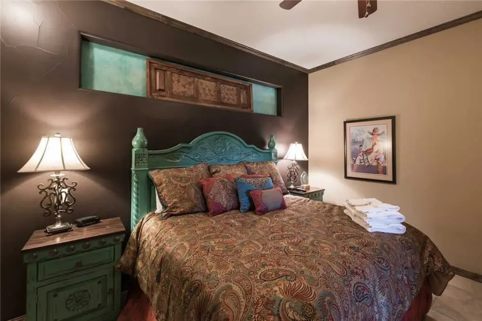 Sky Hawk Lodge - Four Bedroom Cabin