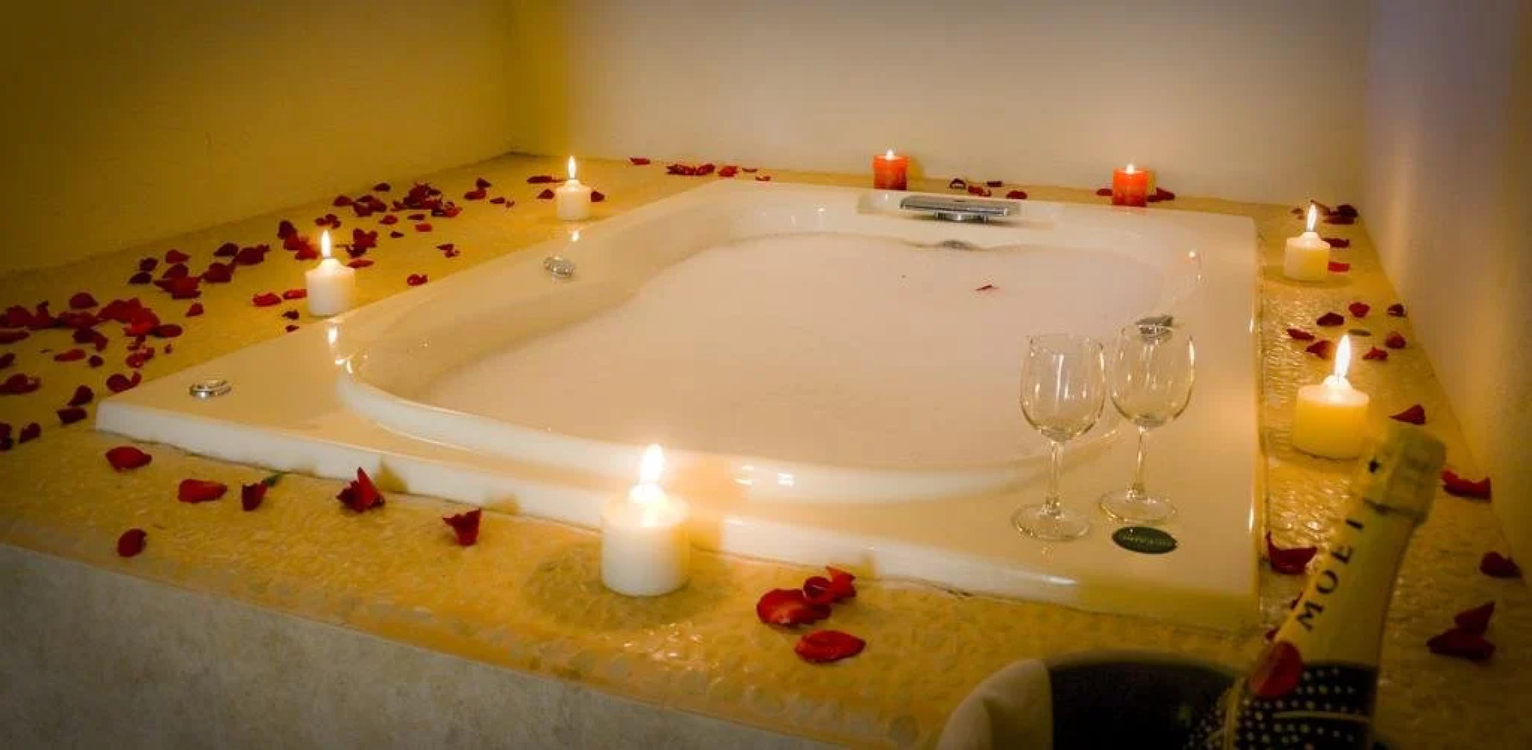 Flamingos Auto Hotel