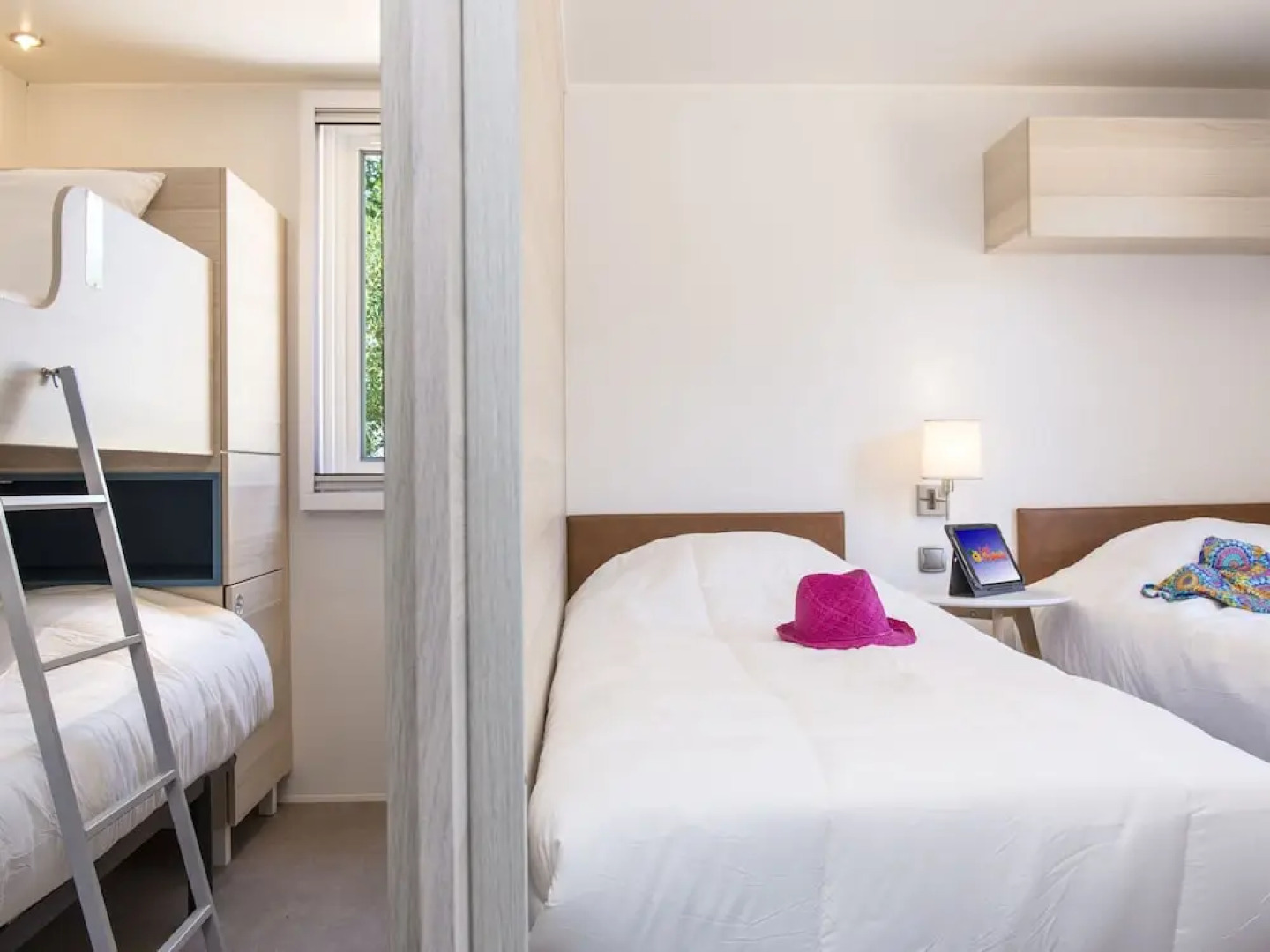 Luxury Chalet With air Conditioning 900 m. From the Beach