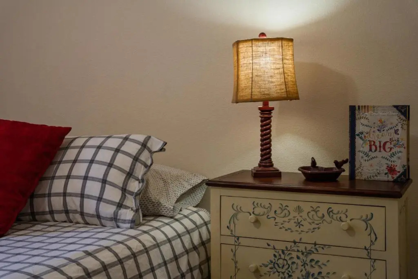 Cozy Family House + Full Game Room