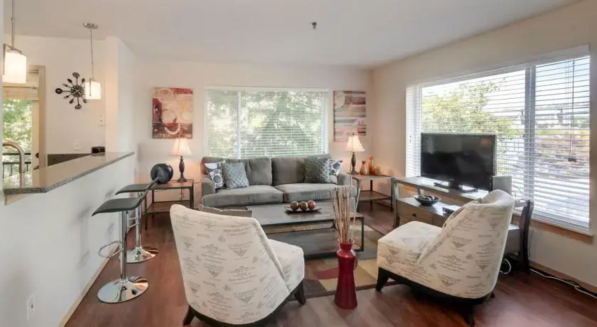 Mint Urban by Stay Alfred