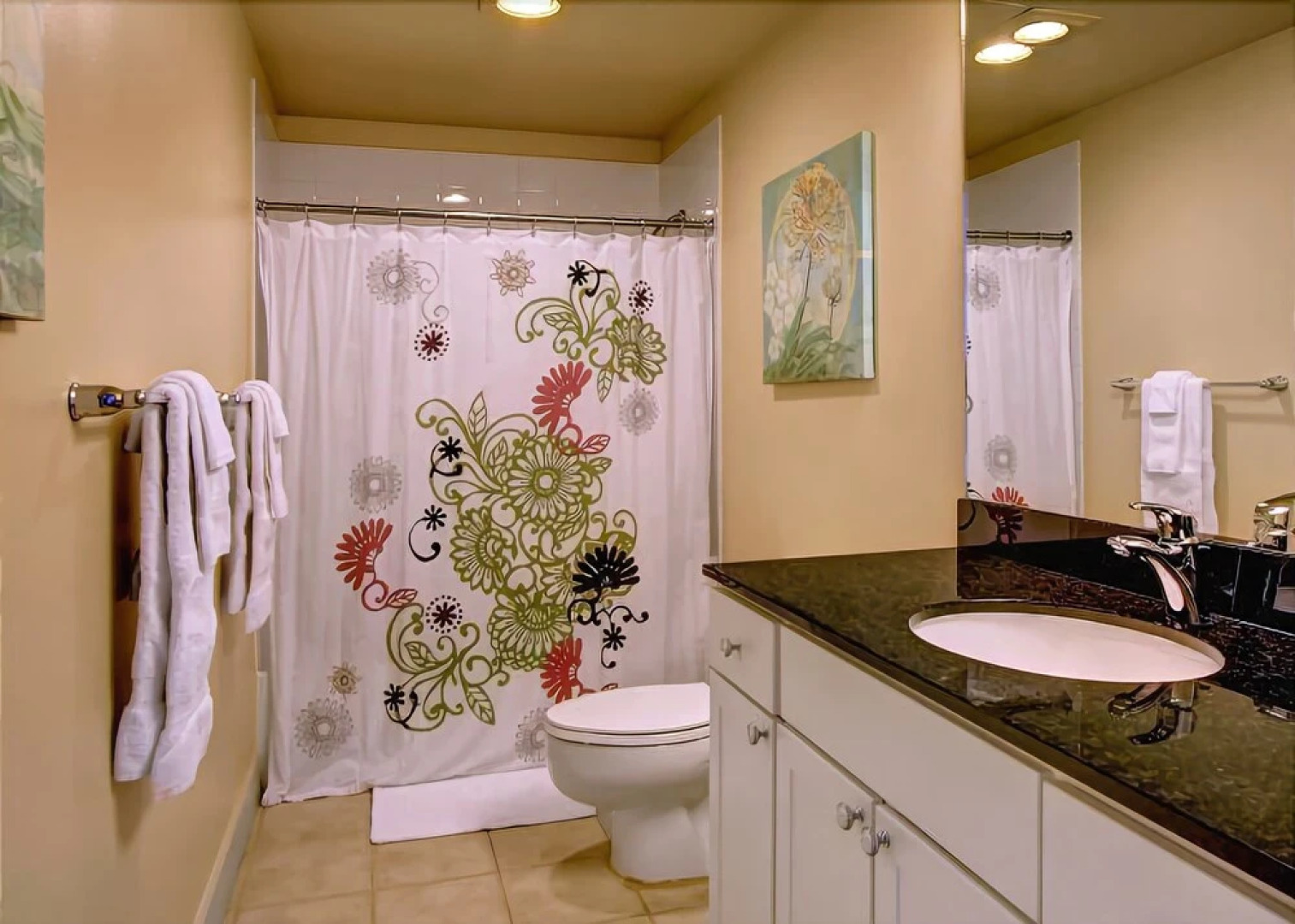 Harbor Steps Sound View Suite - Two Bedroom Apartment with Balcony