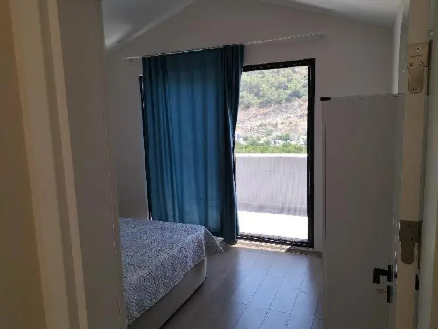 Havuz spor hamam cocukoyunalanı imkanı sunan konut