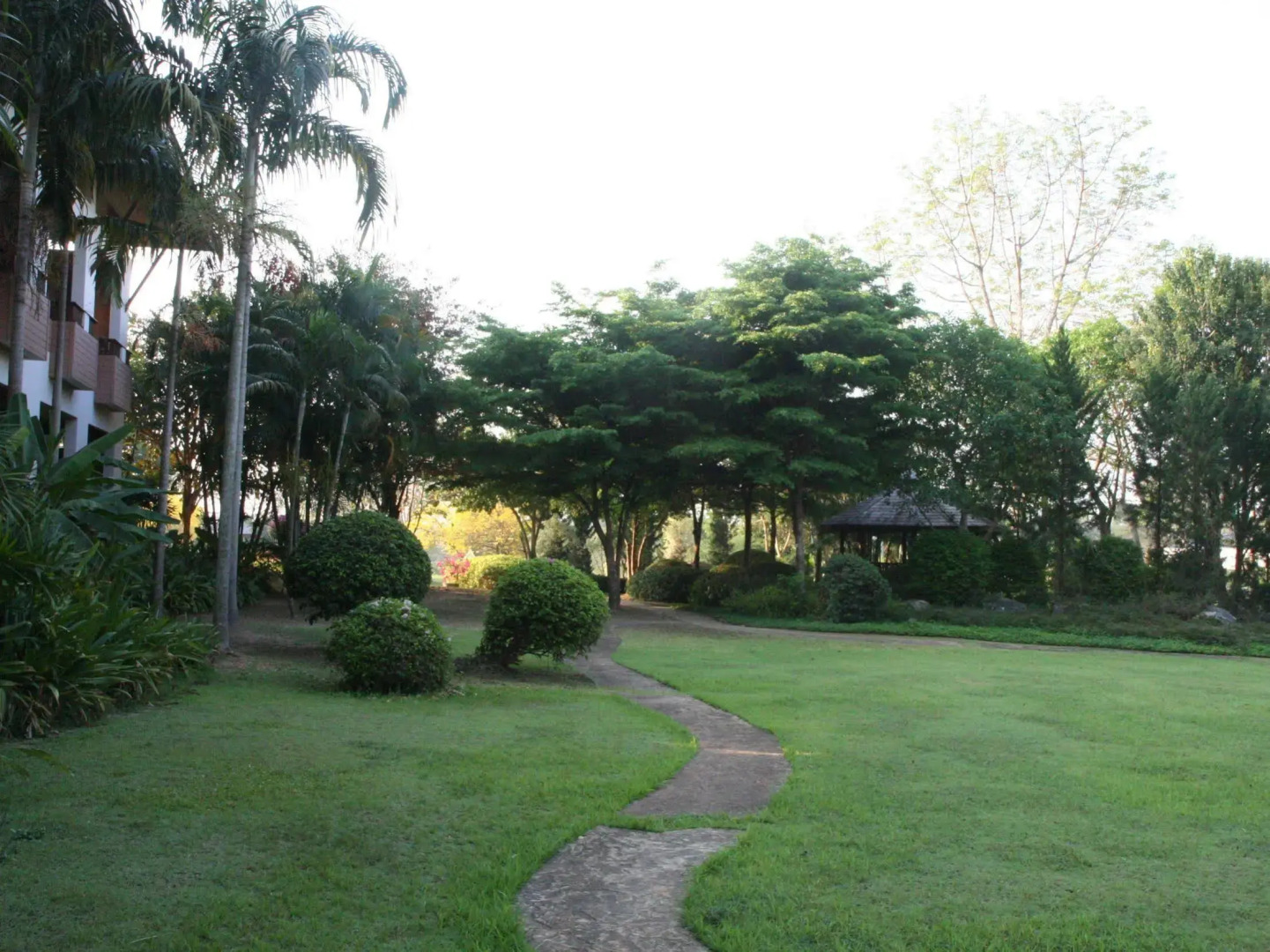 Fuengfah Riverside Garden Resort
