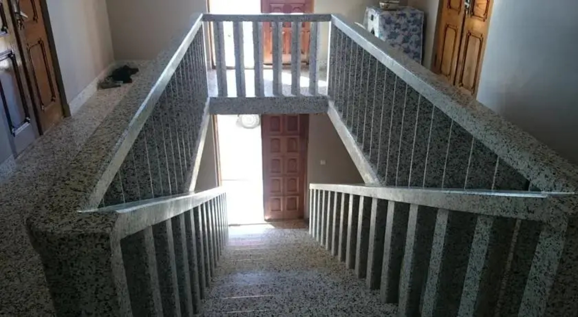 Guest house Charnali