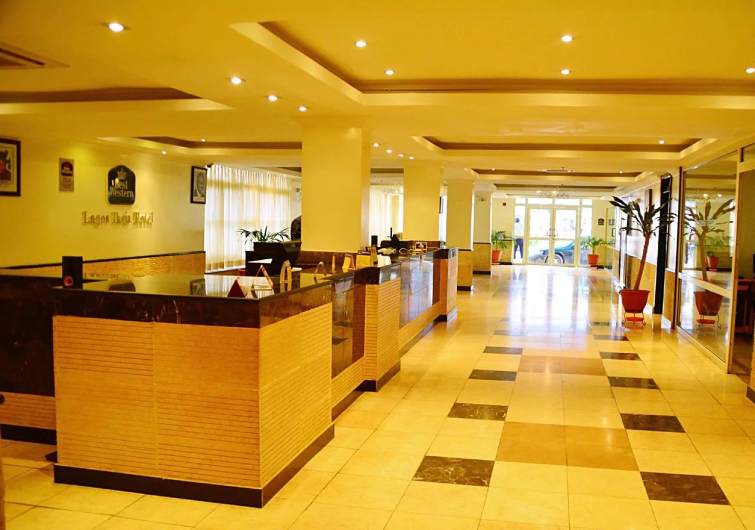 Plus Lagos Ikeja Hotel
