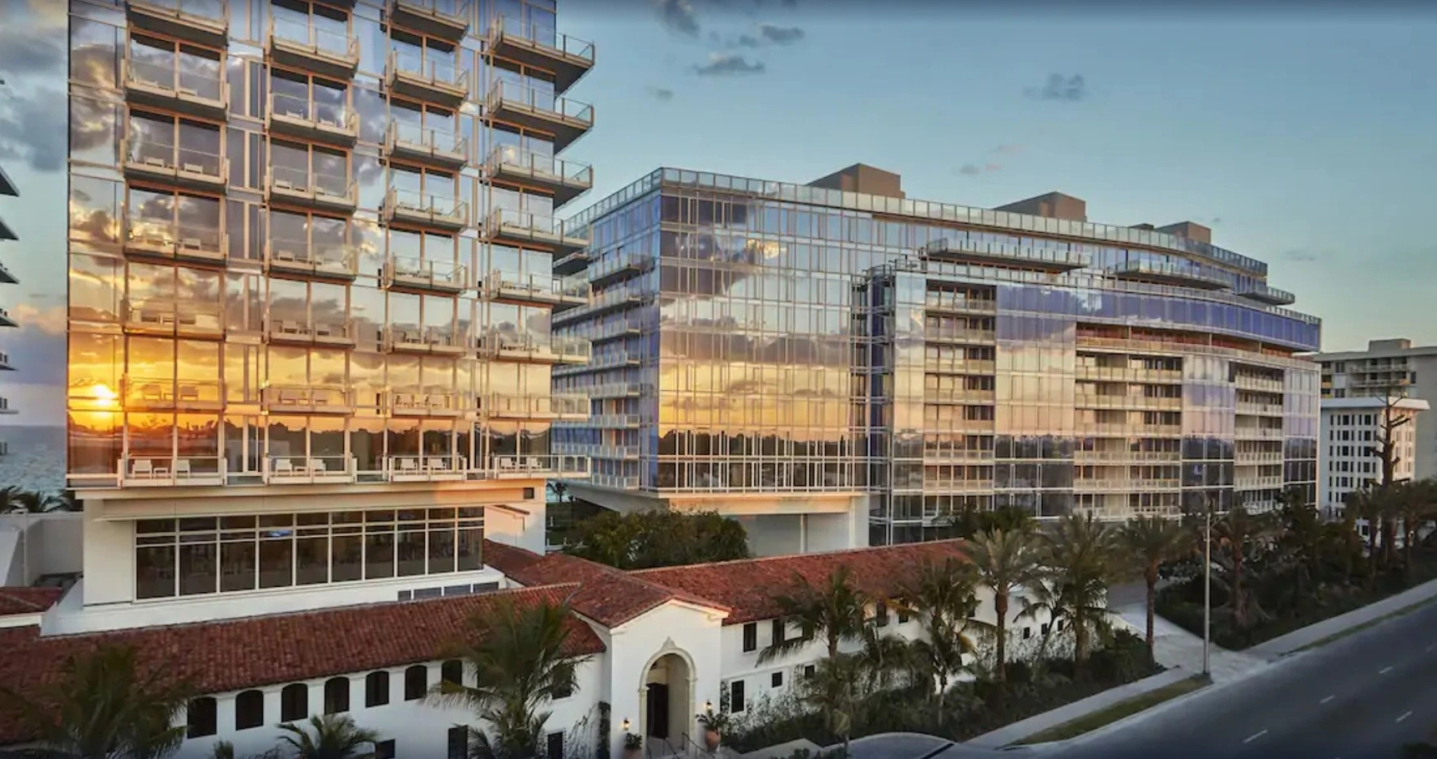 Four Seasons Hotel at The Surf Club