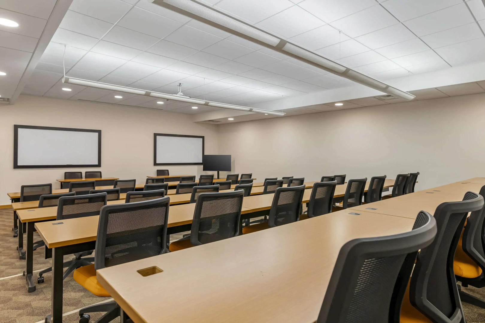 Best Western Plus InnTowner Madison