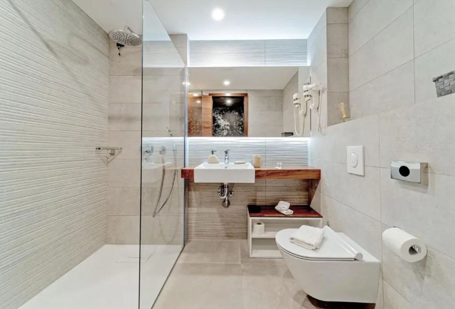 Luxury Villa Delight I Promajna with pool, gym, sauna and jacuzzi