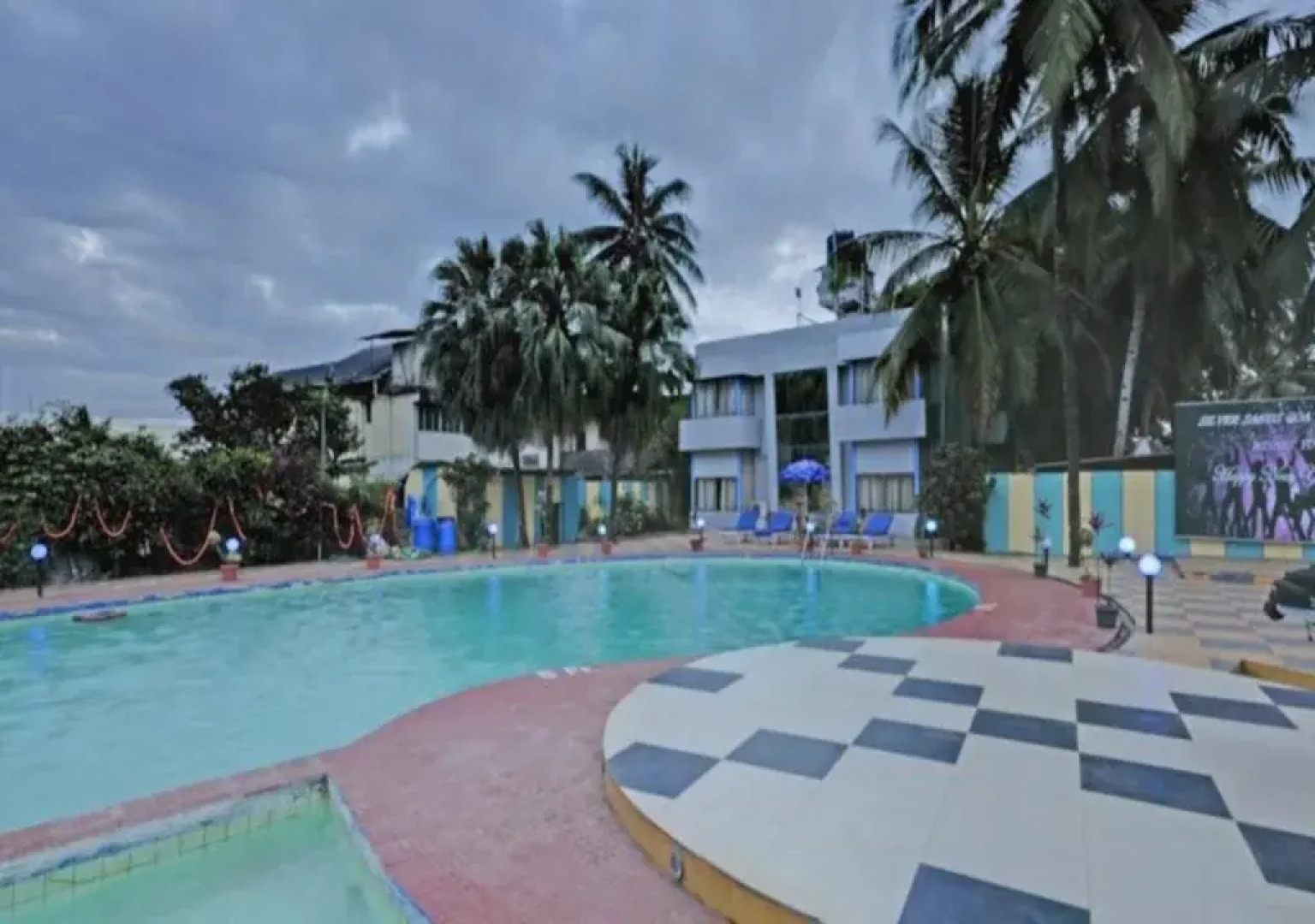 Silver Sands Beach Resort