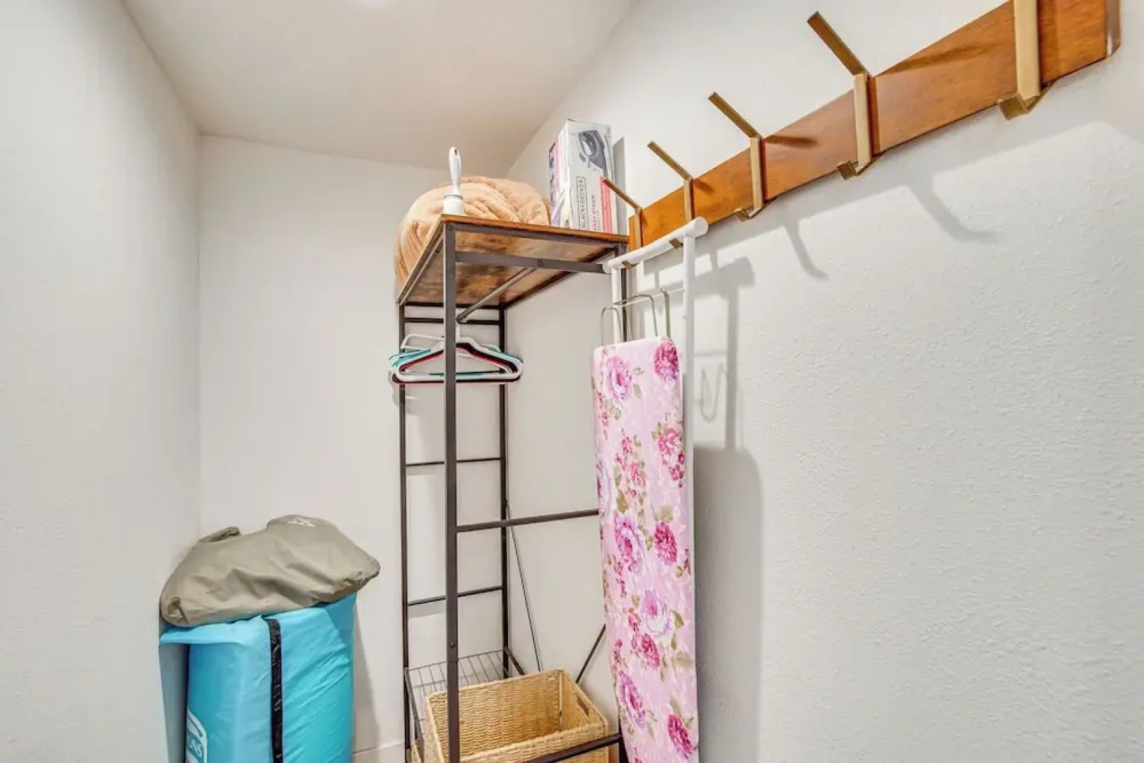 Yakima Wine Country Retreat w/ Scenic Valley Views