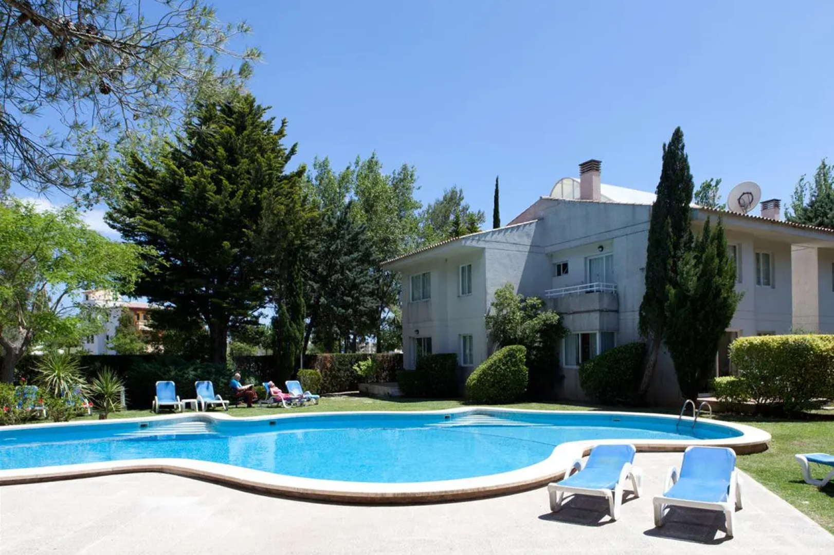 Cabot Las Velas Apartments