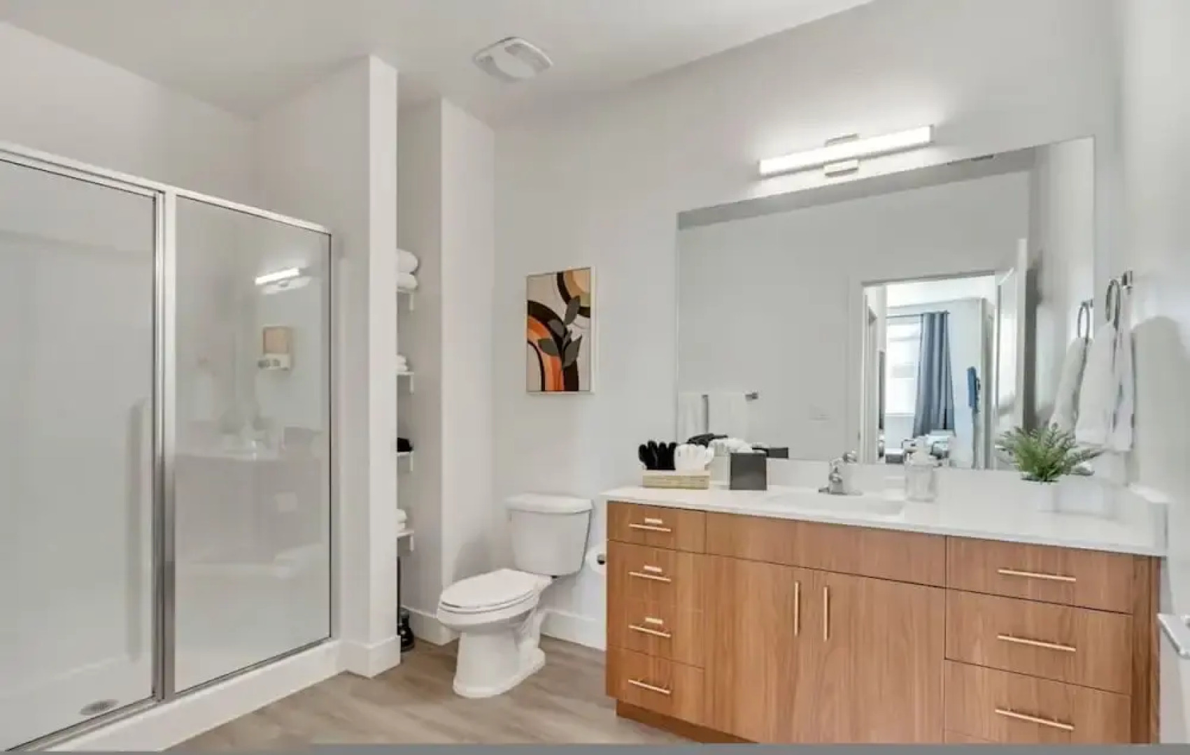 Stunning Corporate Housing - Hill Afb - Davis Conf