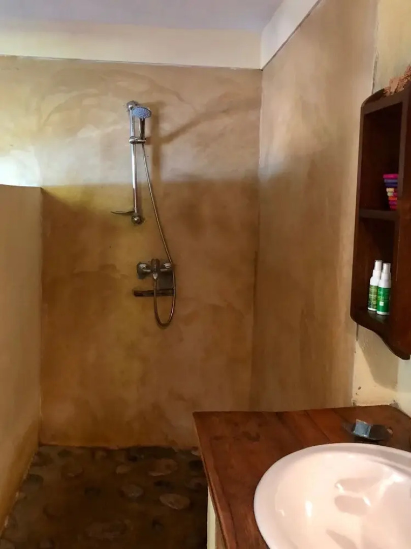 293 on Komba Guest Lodge - Adults Only