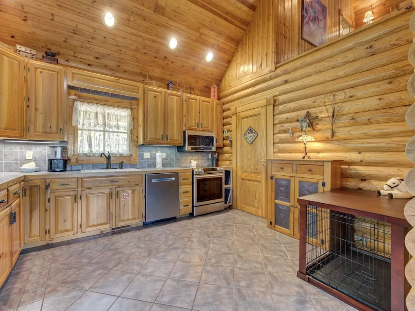 3 Bear Cottage by Jackson Mountain Homes