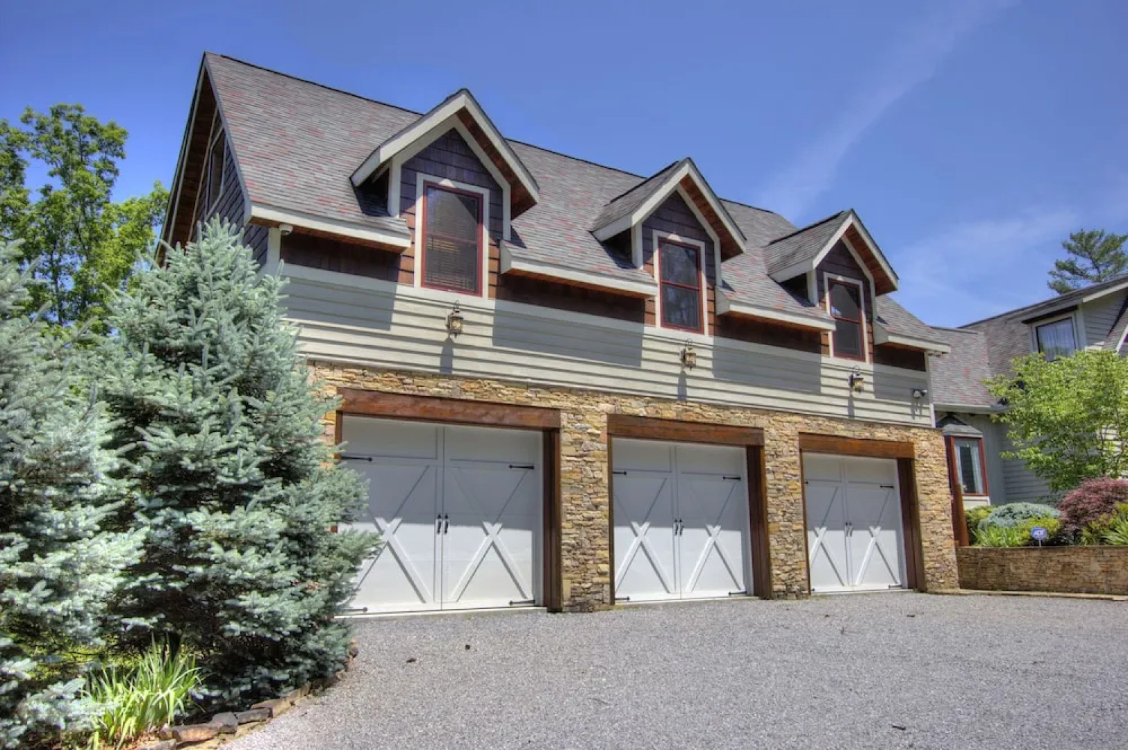 Birds Creek Mansion 650 - Six Bedroom Cabin