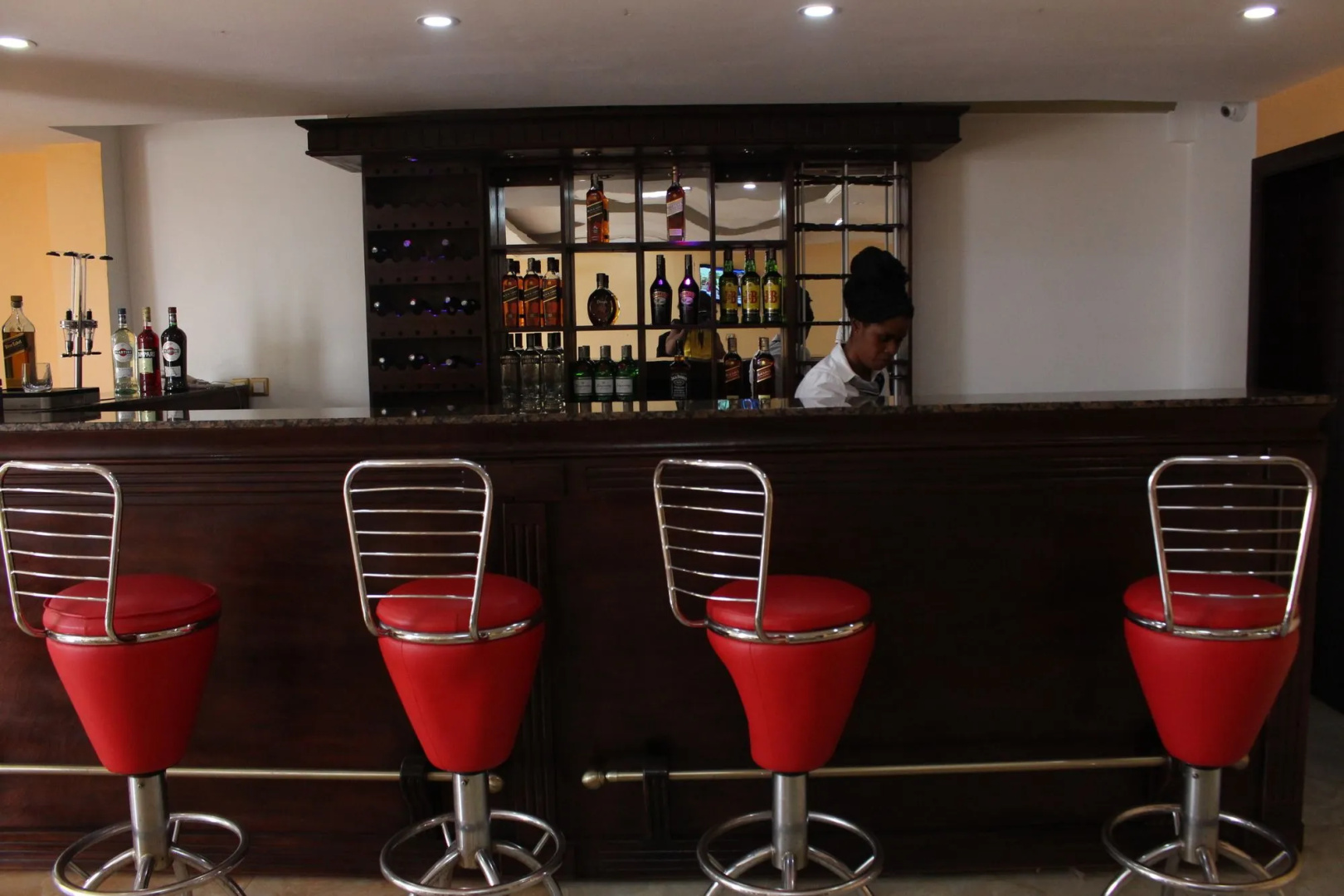 Mbayaville Hotel
