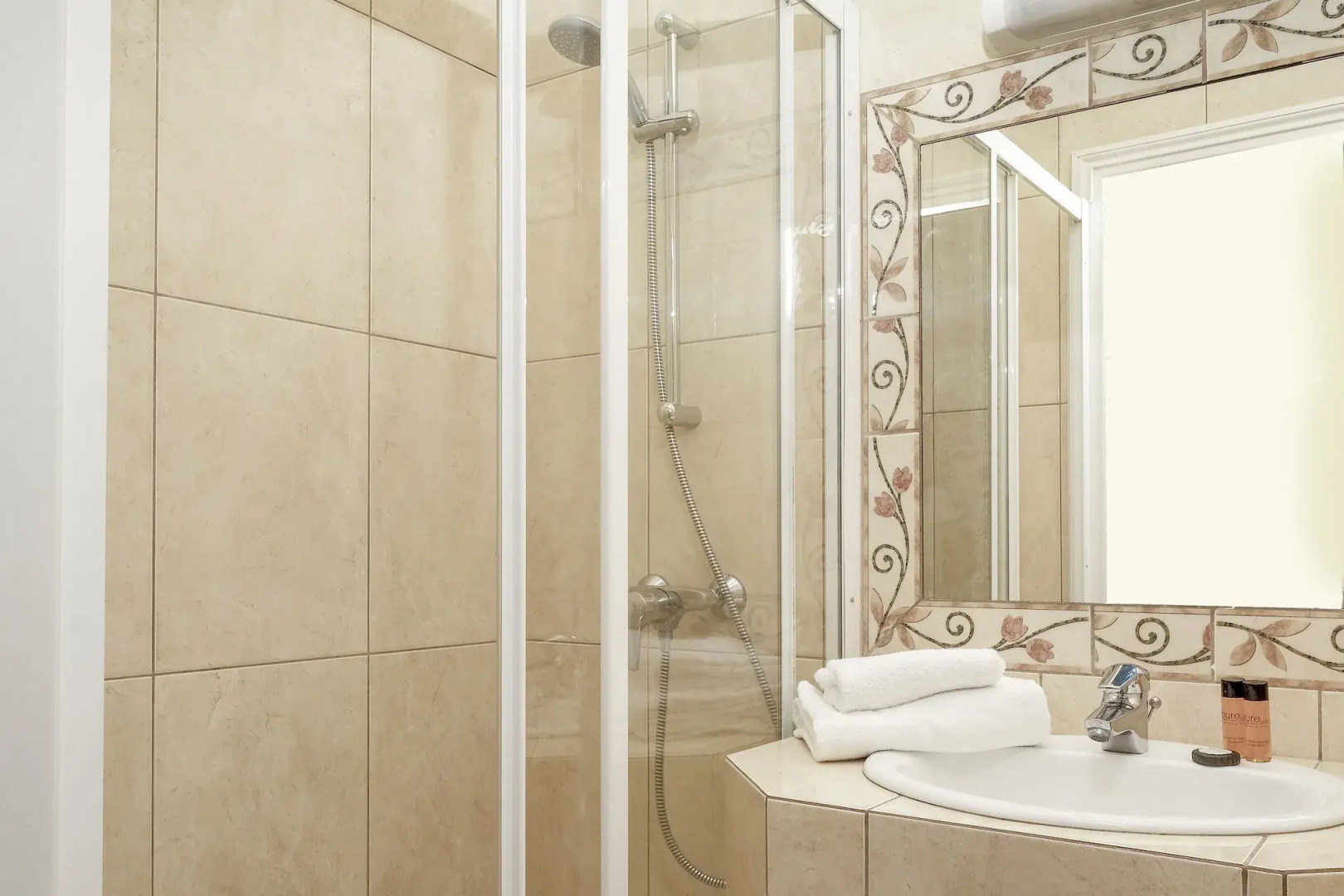 Hotel Du Centre, un hotel AMMI