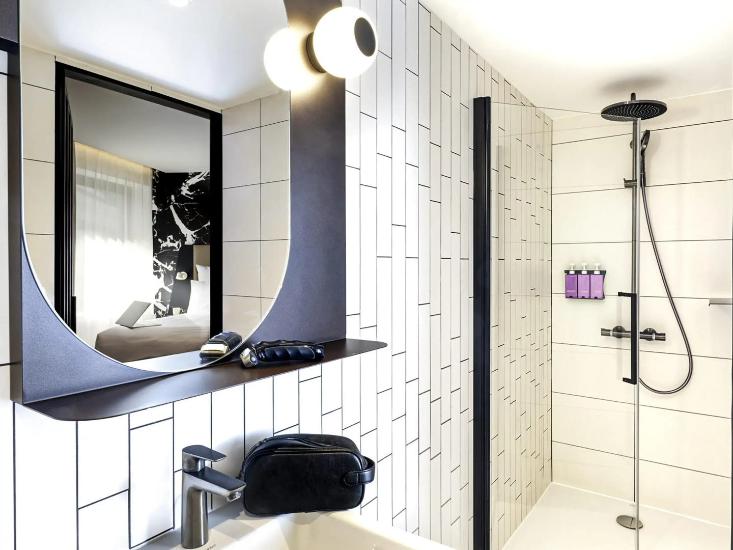 Tribe Paris La Defense Esplanade