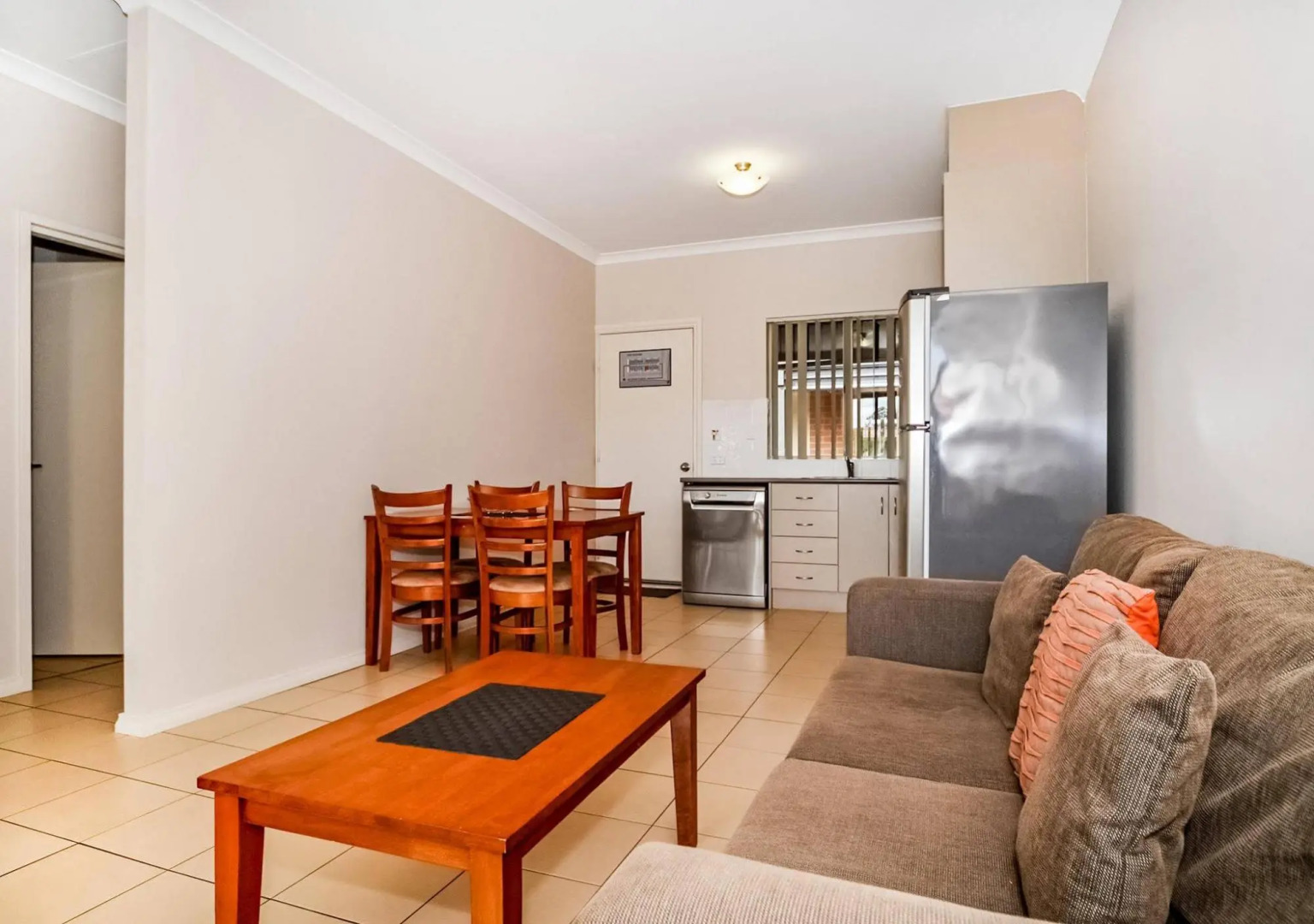 Collie Heights Motel Apartments