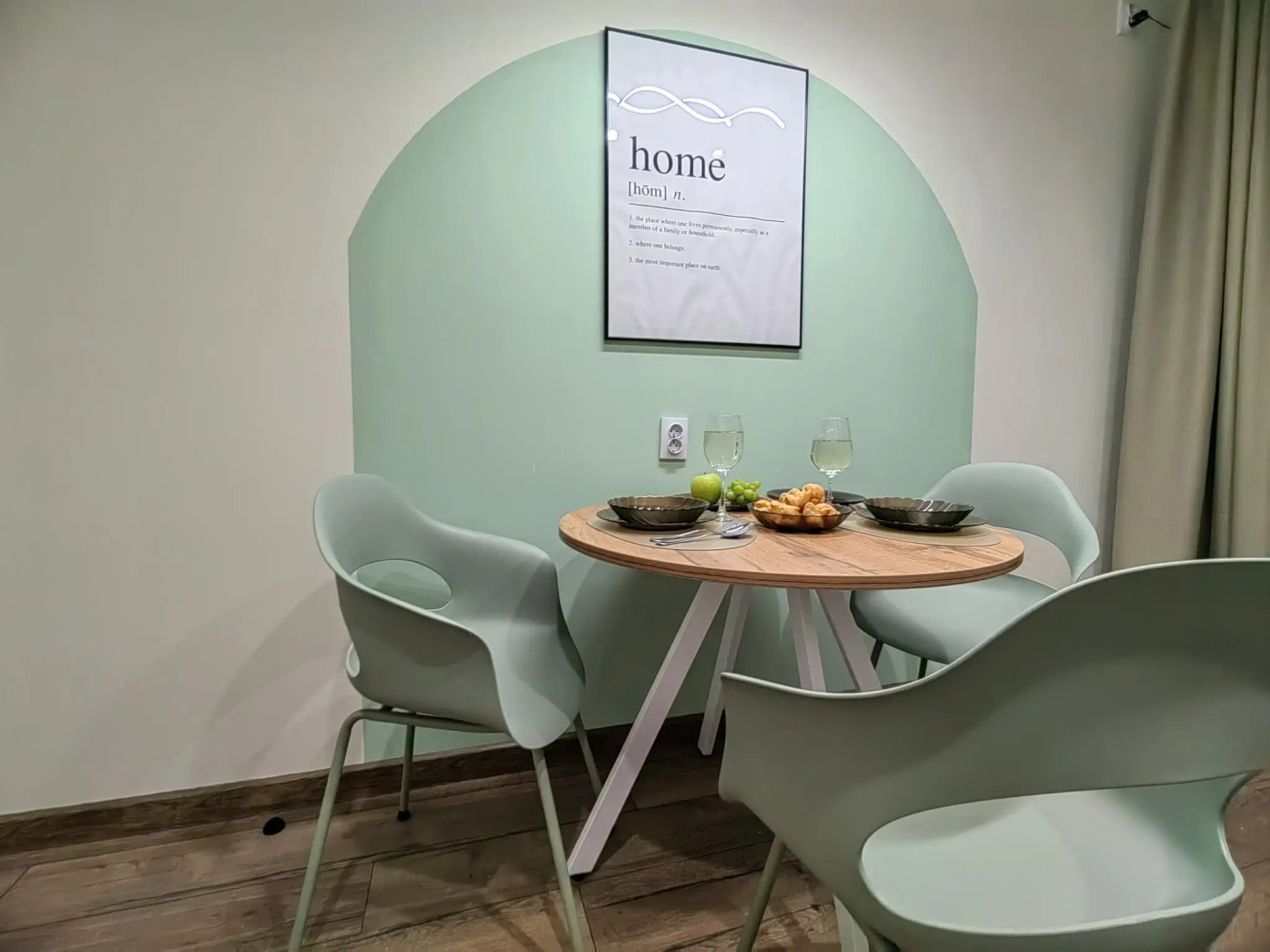 Апартаменты на улице 45-я Параллель