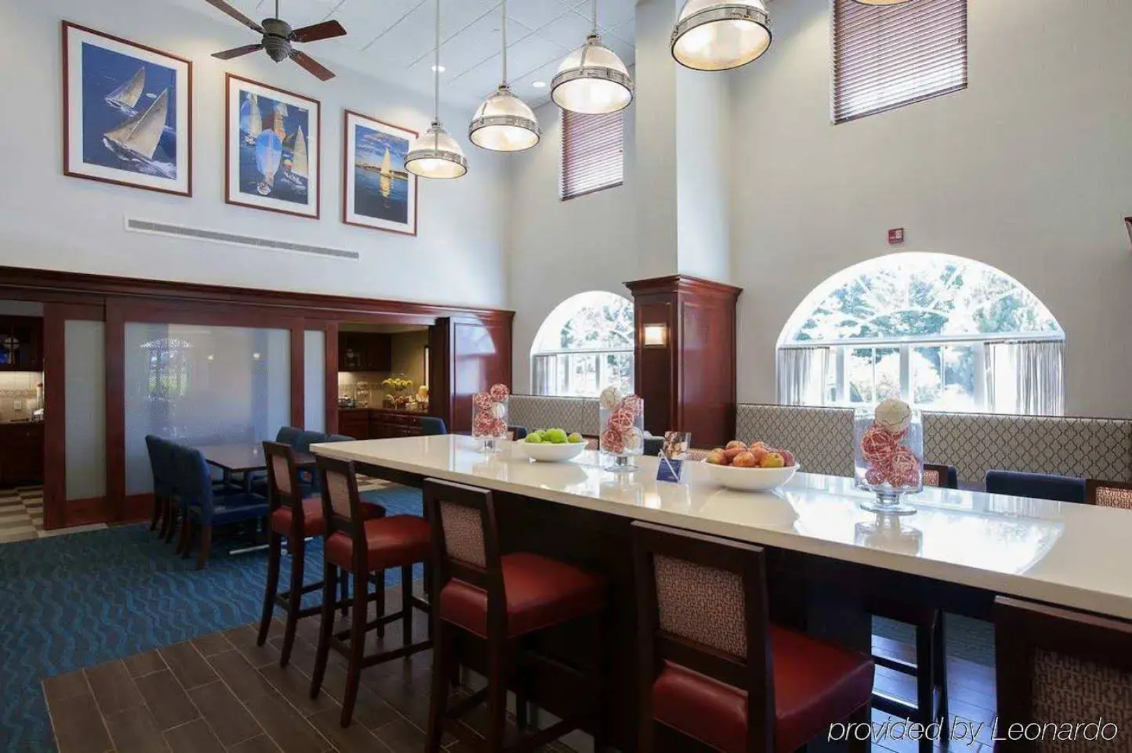 Hampton Inn & Suites Newport/Middletown