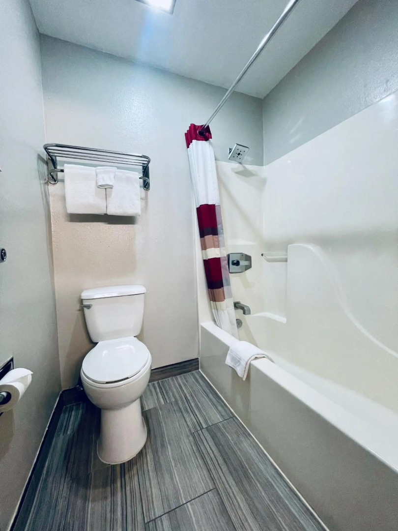 Quality Inn Bishop near Mammoth