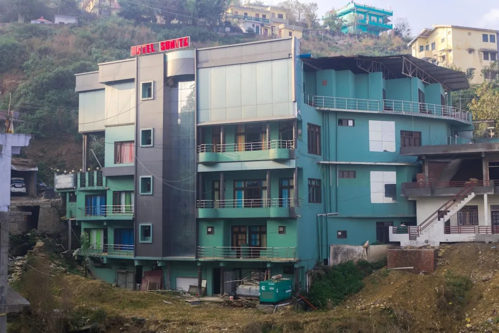 V Resorts Hotel Sunita Almora