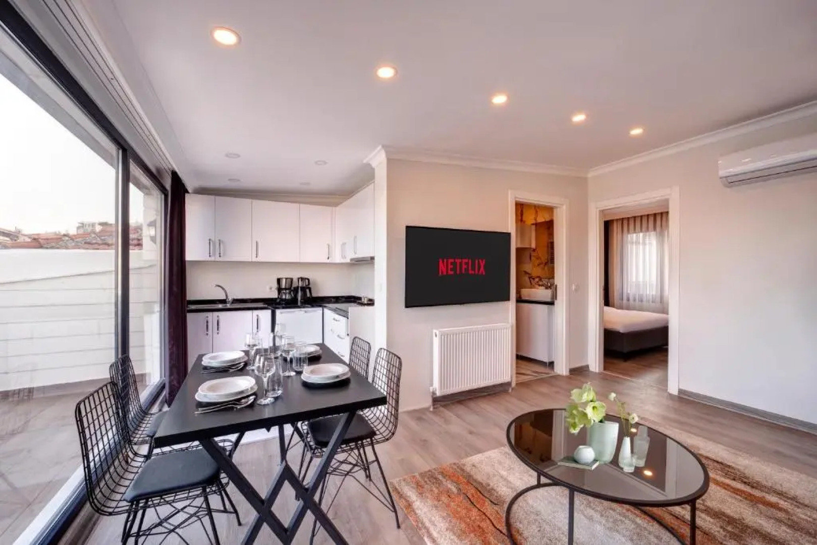 Etiz Hotels & Residences