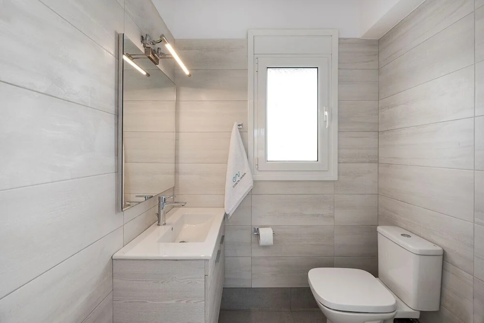 Costa Vasia Suites & Apartments