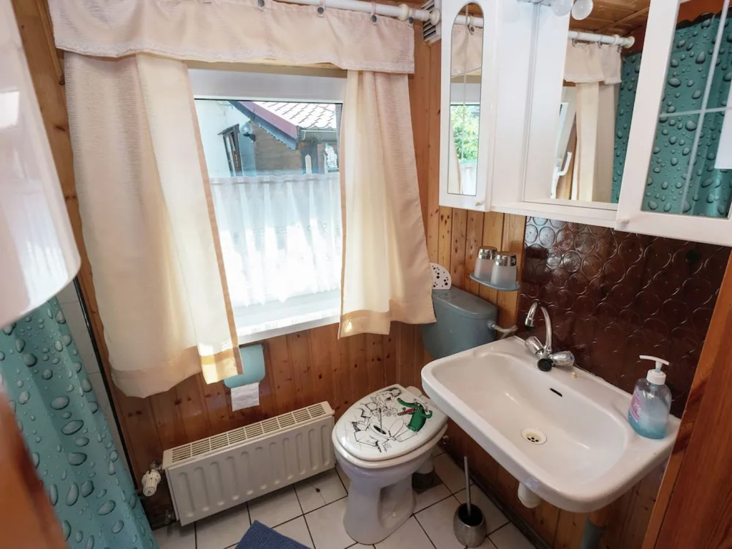 Tempting Holiday Home in Gntersberge for Romantic Getaway