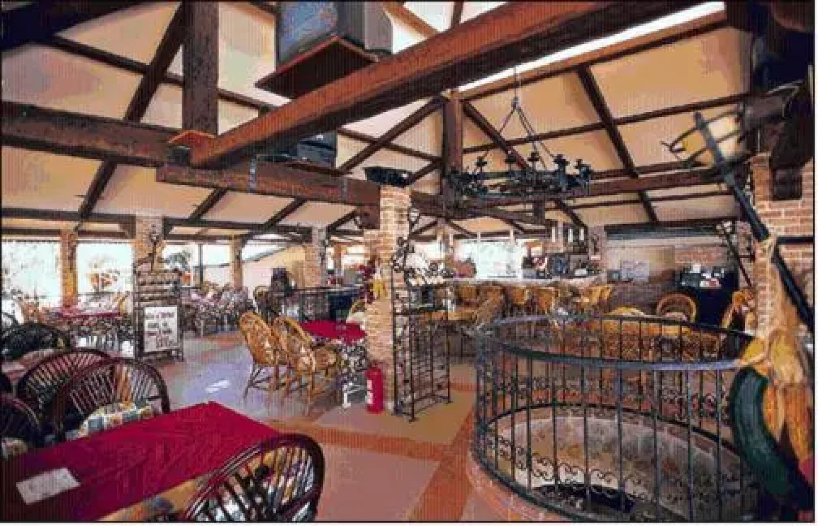 Tropic Beach Club Side