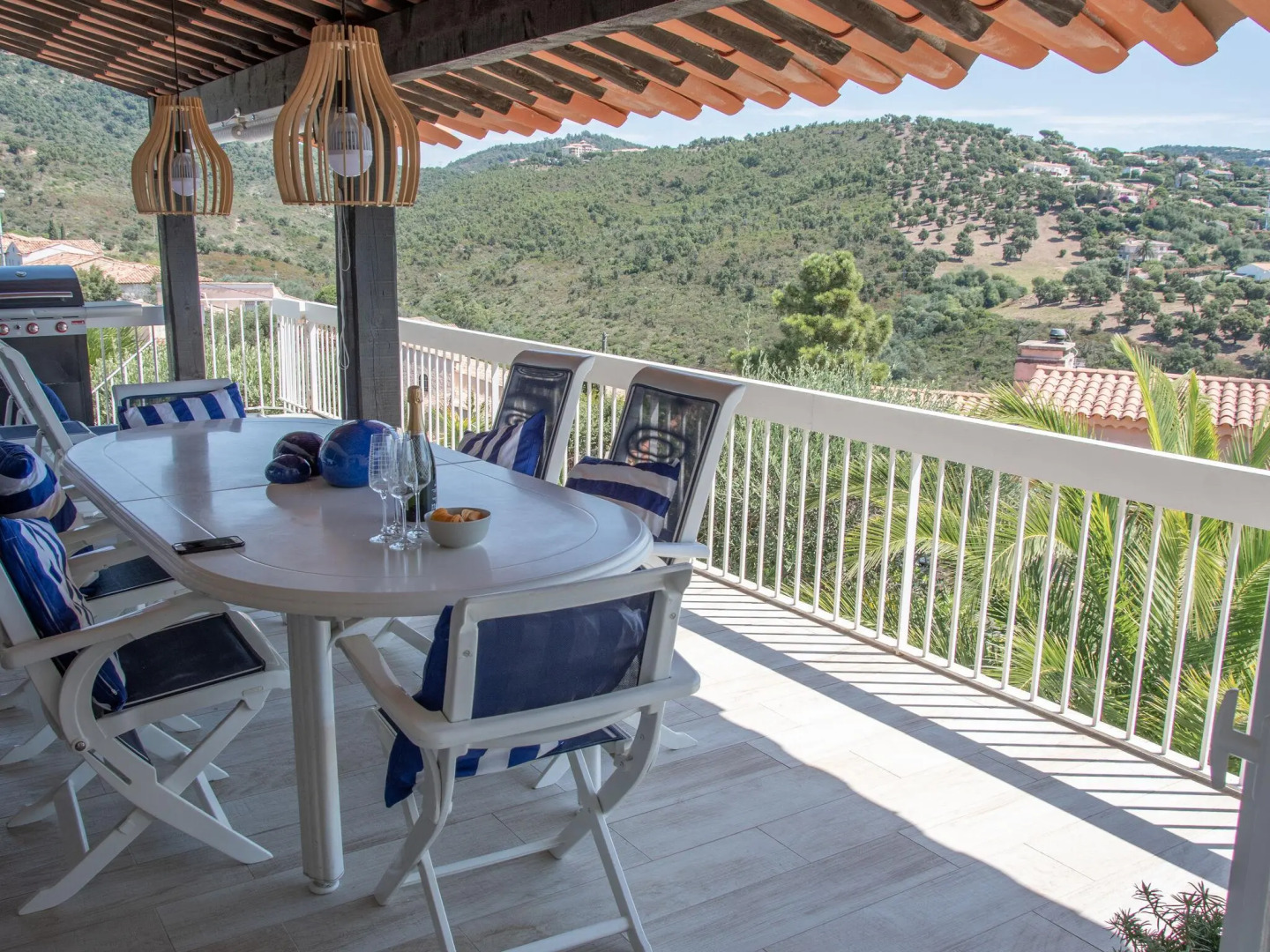 Gorgeous Villa in  Les Issambres with Swimming Pool