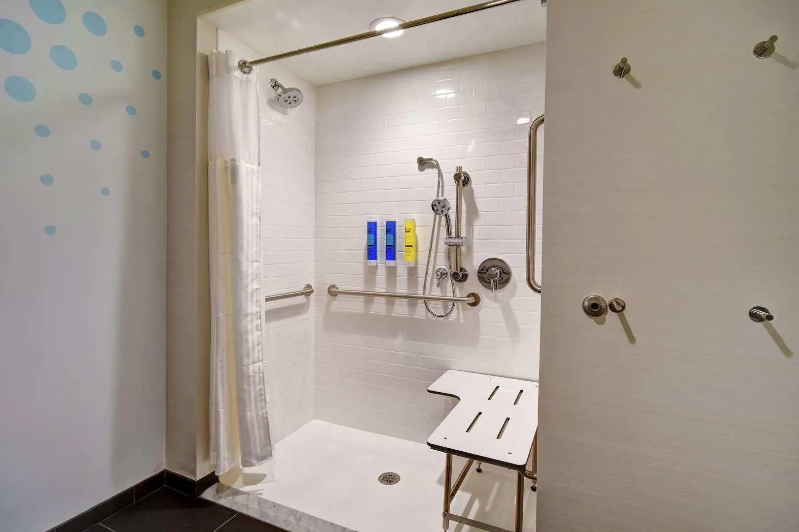 Tru by Hilton Raleigh Durham Airport