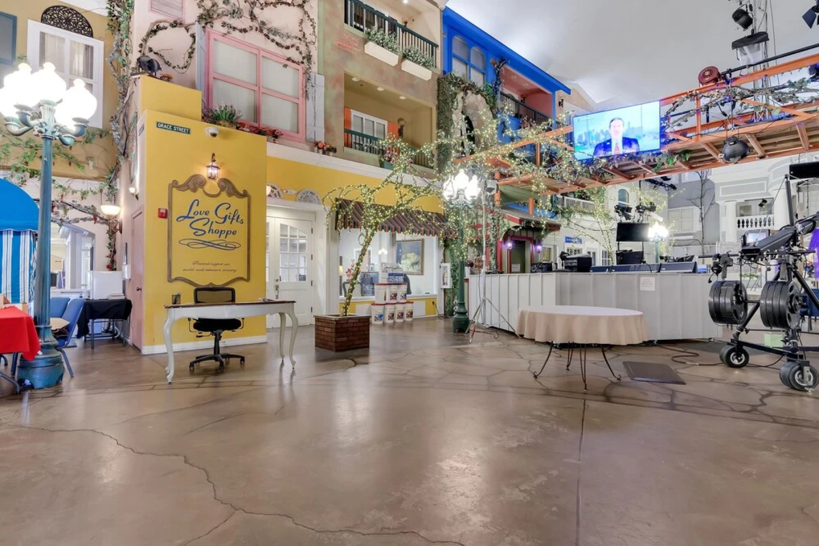 Tranquil Retreat Condo by Redawning