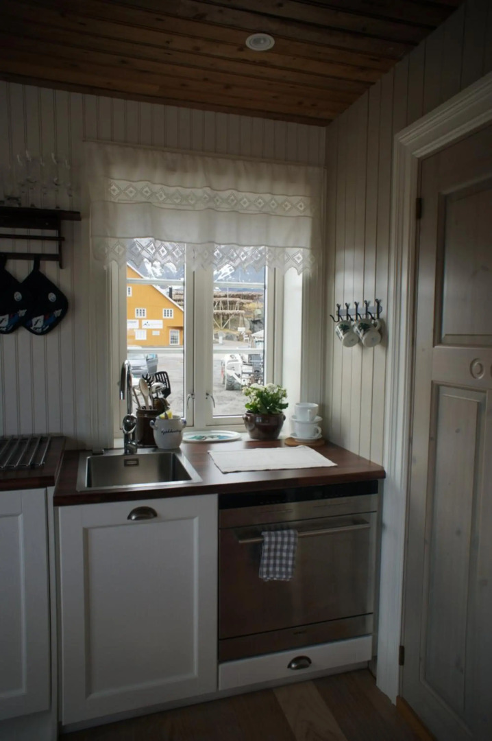 Sakrisøy Mini Apartment