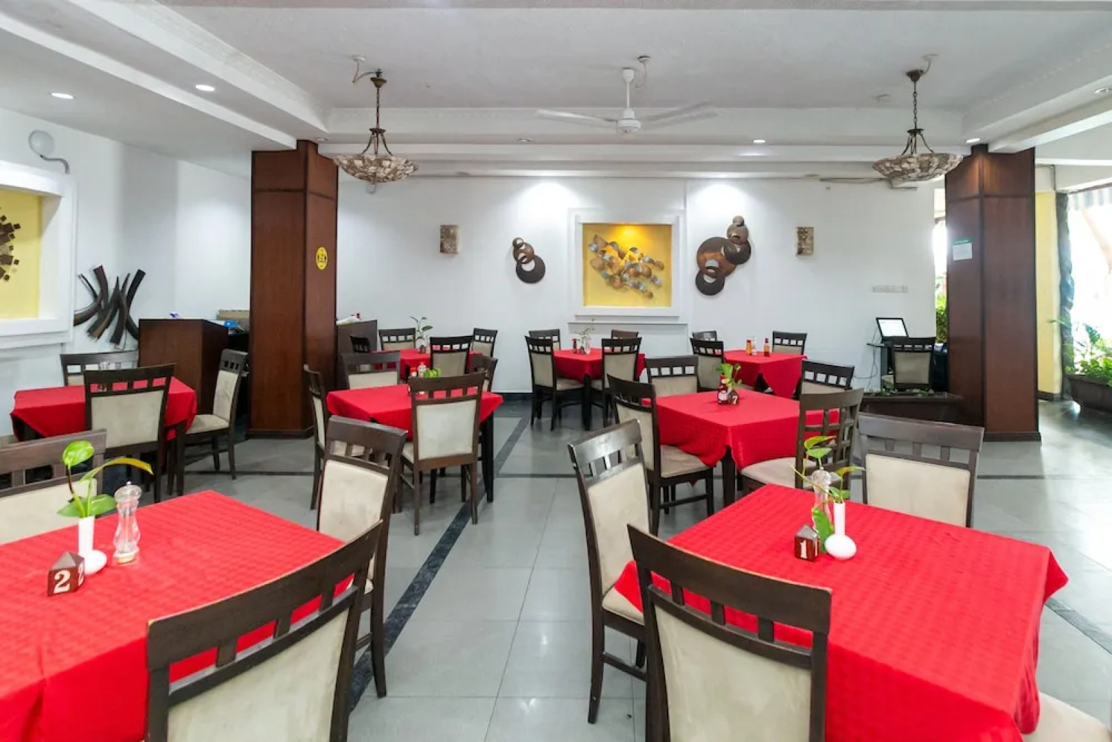 Sunrise Resort Apartments & Spa