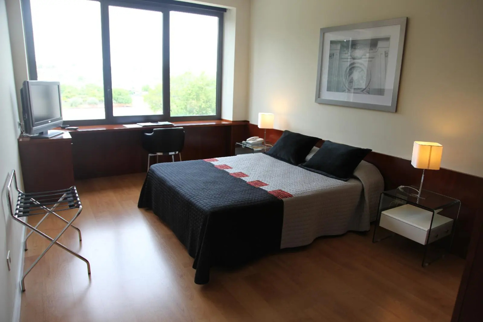 Santa Beatriz De Silva