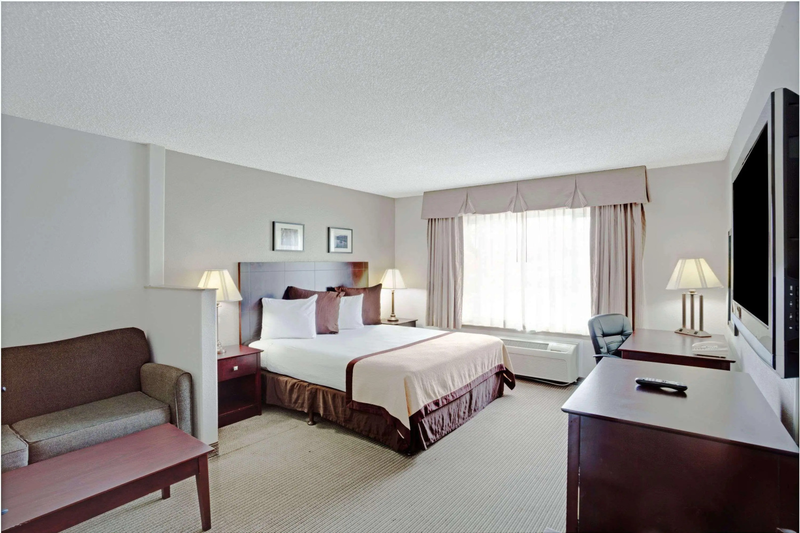 Baymont Inn & Suites