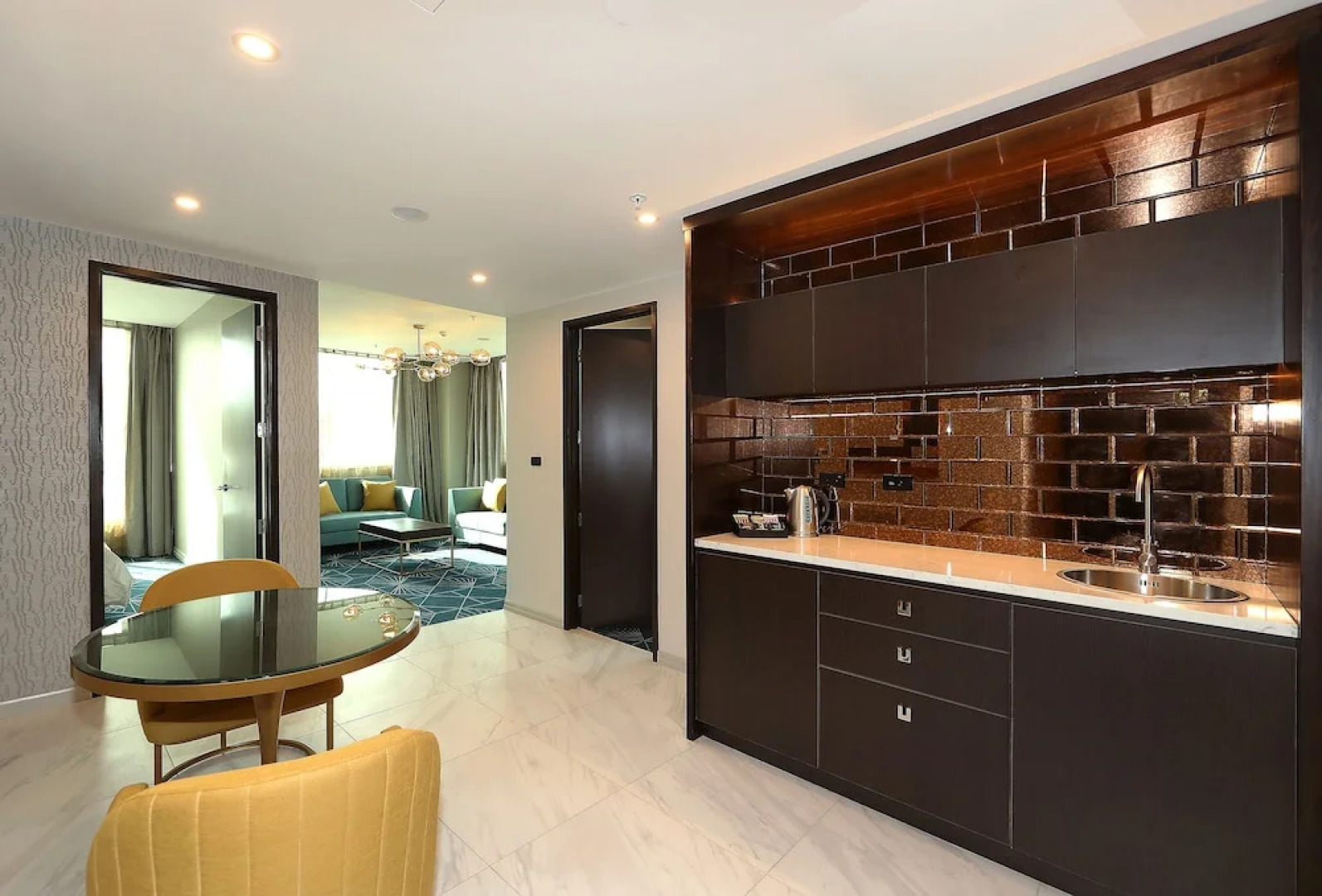 DoubleTree by Hilton Napier Hotel & Suites