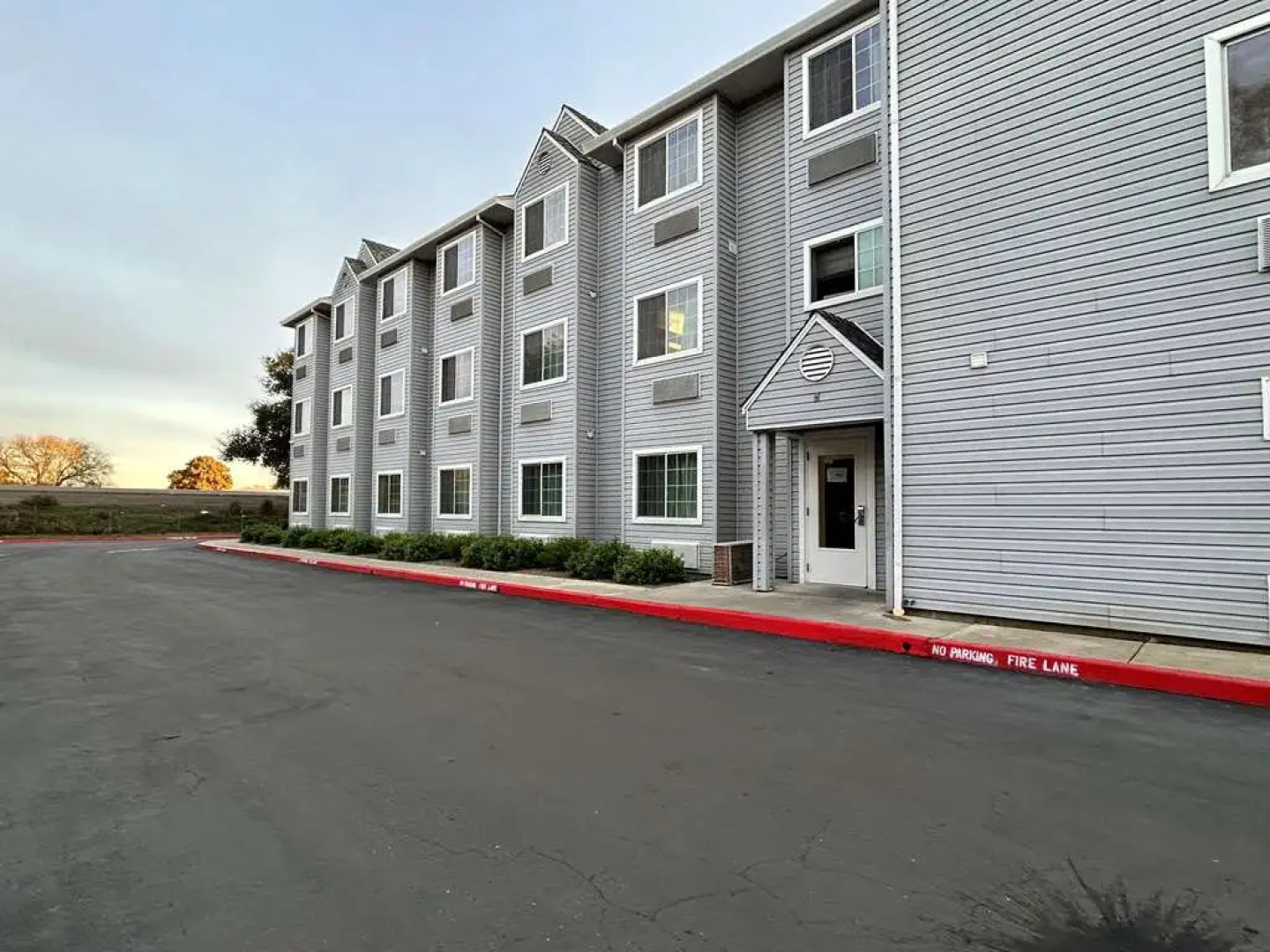 SureStay by Best Western Sacramento South Natomas