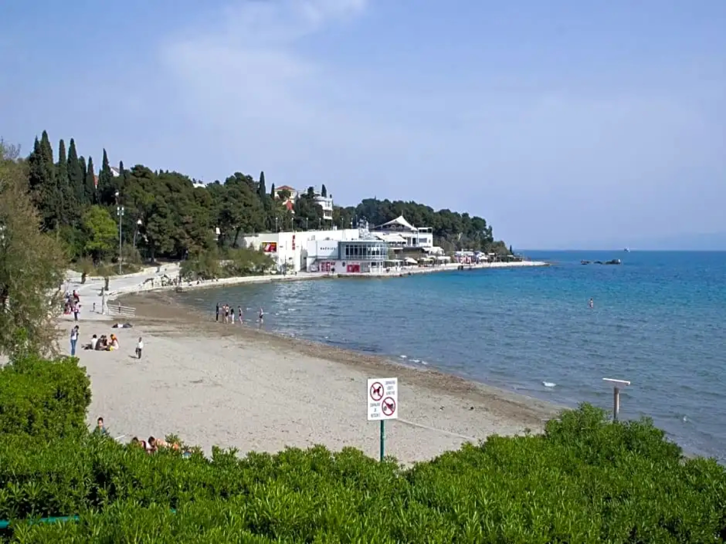 Klarina Apartments