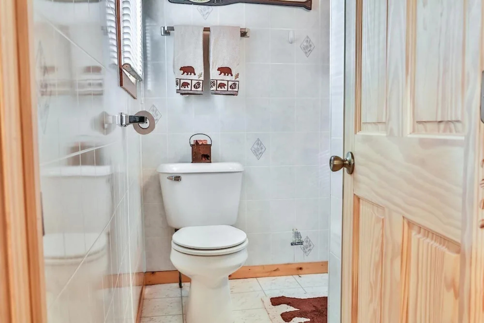 8017 Paton Rd - 2 Br Cottage