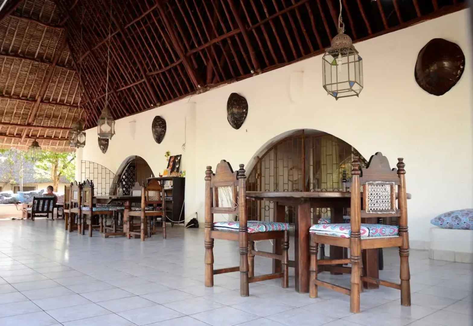 Kirathimo Explorers Oasis Diani - Hostel