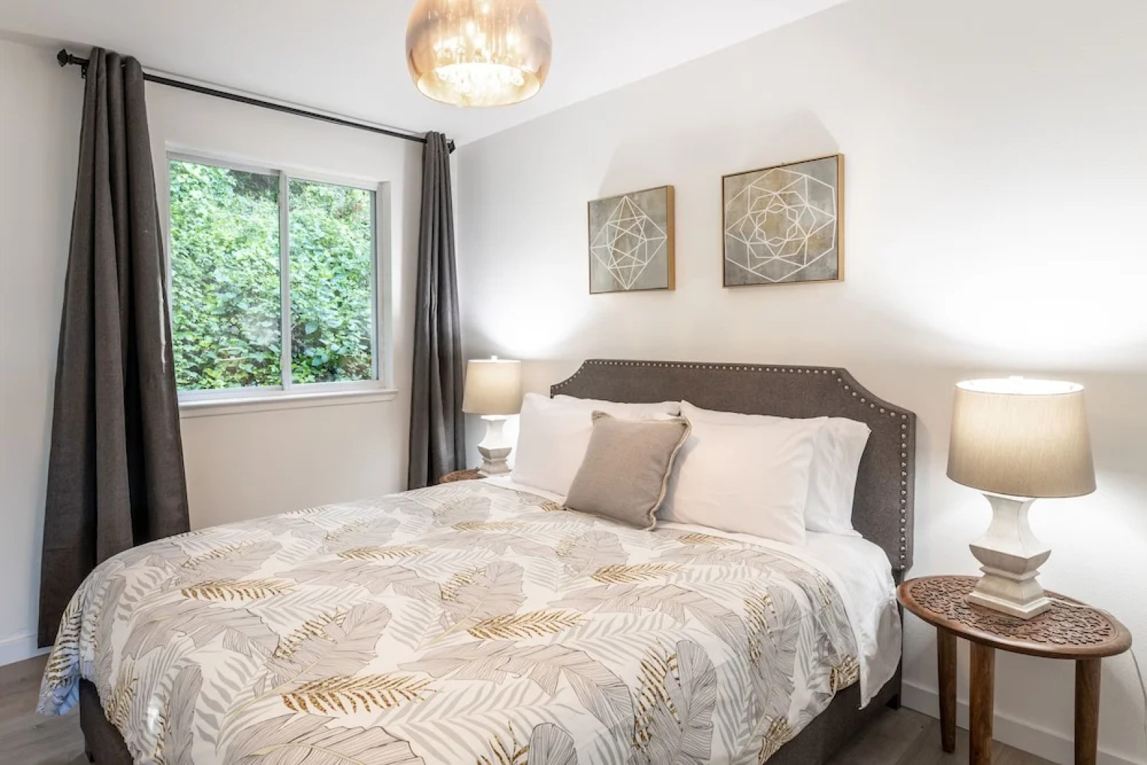 Marbella Lane Pedro Point Beach House with Hot Tub