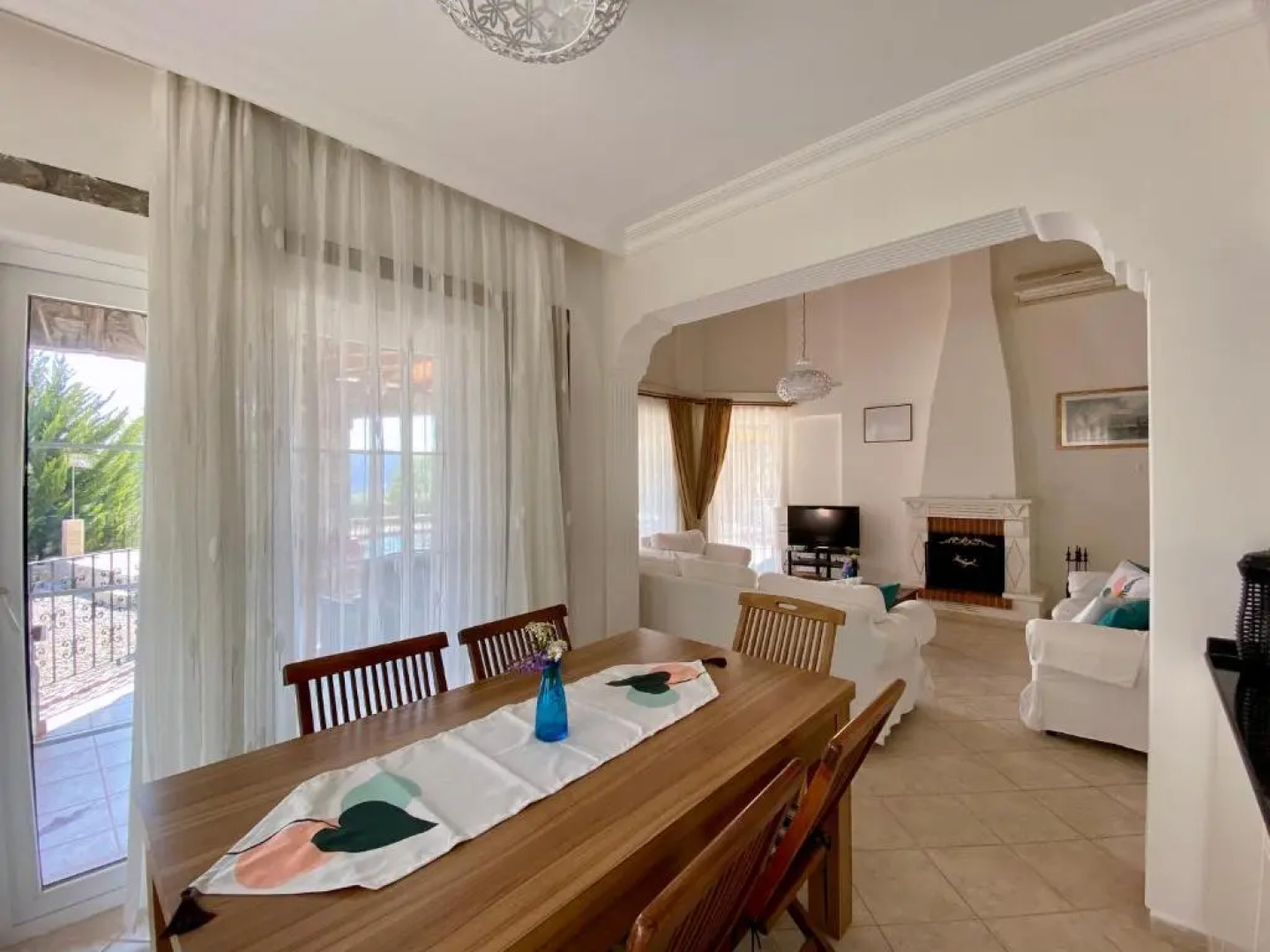 Private Pool - Private 1000m2 Garden, 4 Bedroom - 3 Bathroom - 8 Person, DETACHED Villas, Unlimited WiFi - Free Parking