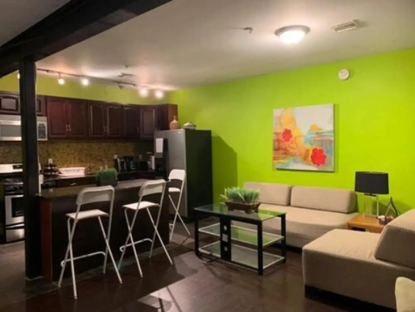 NYC 10 Mins, 6 Luxury Affordable Multi Bedroom Apartments