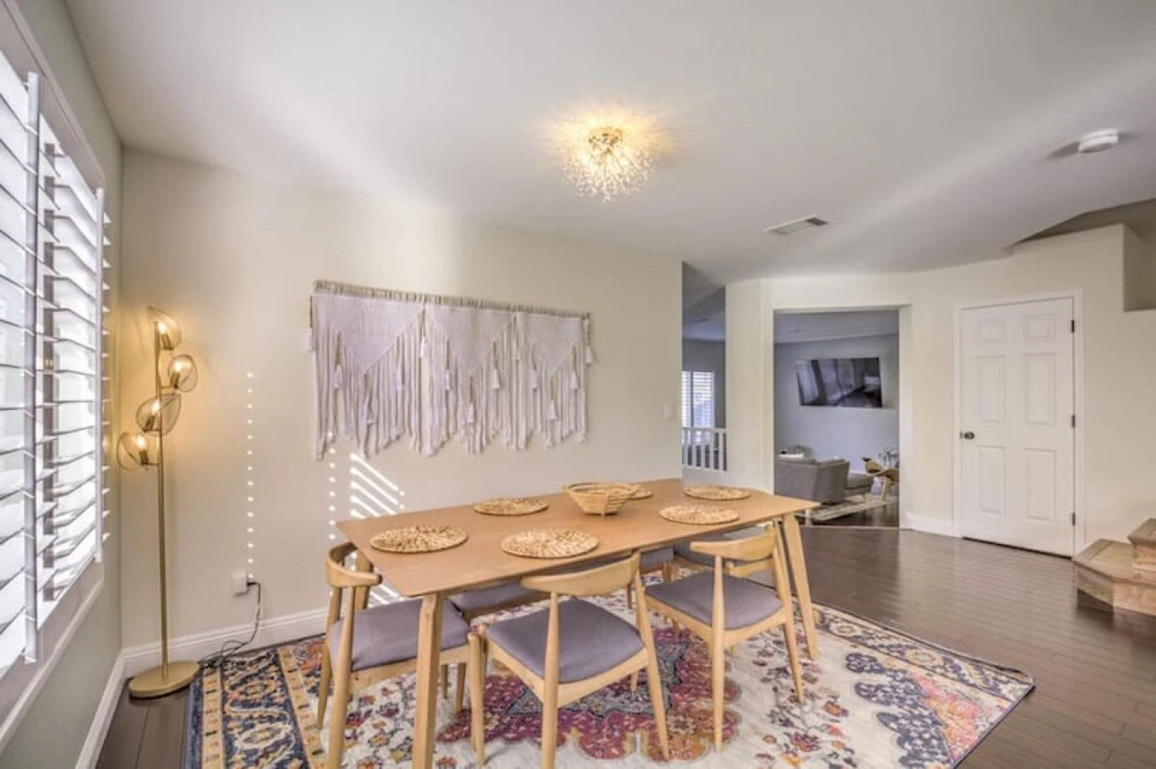 ZEN Retreat Jacuzzi Fire Pit BBQ Hammocks Patio Yoga Room Parking