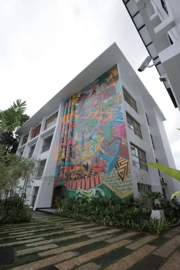 Prasanthi Hotel