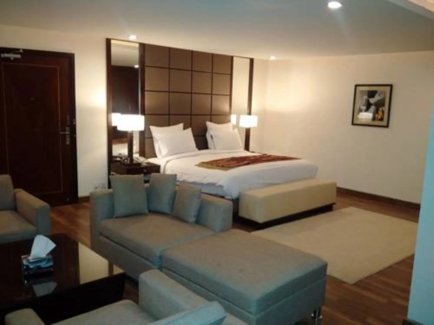 Serai Boutique Hotel